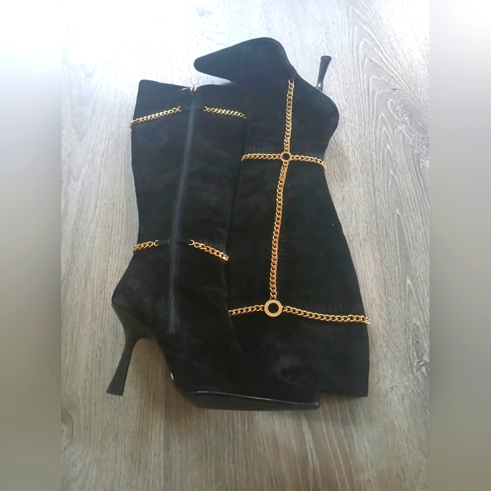Susan Lucci  Black Chain-Embellished Women's Boots